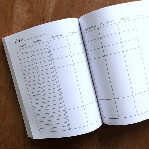 The Abundance Planner by Karen Stott - Picture 4 of 4